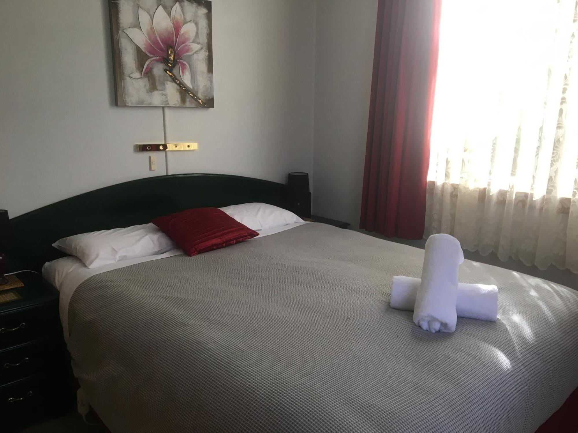 Marsden Court Apartments Now Incorporating Marsden Court And Sharonlee Strahan Villas 외부 사진
